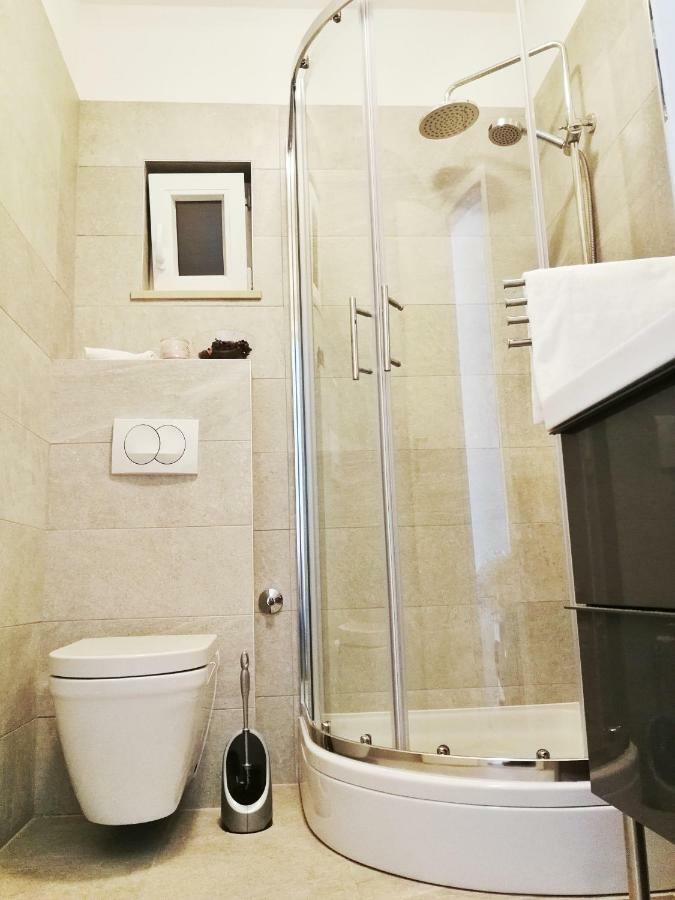 Apartmani Marijana Postira Bagian luar foto